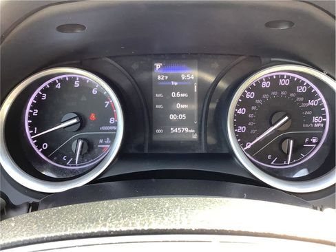 Used 2022 Toyota Camry LE FWD image 11