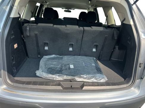 Used 2022 Subaru Ascent Premium AWD/4WD image 19