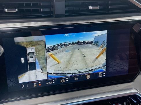 New 2026 GMC Sierra 2500 Denali Ultimate AWD/4WD image 14