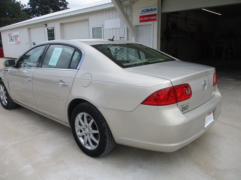 Used 2008 Buick Lucerne CXL FWD image 13