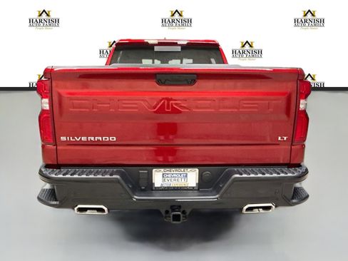 Used 2026 Chevrolet Silverado 1500 LT Trail Boss w/ LT Trail Boss Premium Package AWD/4WD image 7