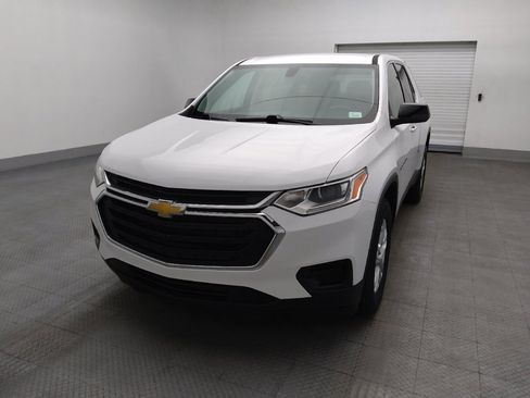 Used 2021 Chevrolet Traverse LS image 15