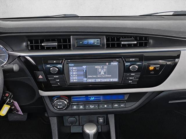 Used 2014 Toyota Corolla LE FWD image 28