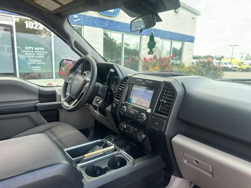 Used 2019 Ford F150 XL w/ Equipment Group 101A Mid AWD/4WD image 12