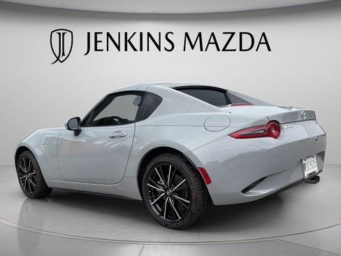 Used 2025 MAZDA MX-5 Miata RF Grand Touring RWD image 6