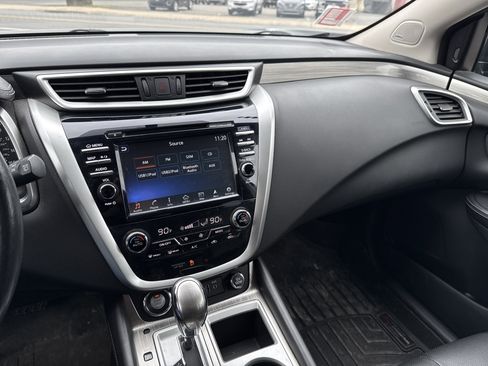Used 2018 Nissan Murano Platinum w/ Cargo Package image 22