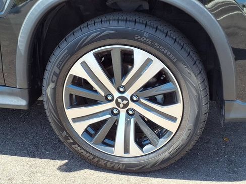 Used 2021 Mitsubishi Outlander Sport ES FWD image 9