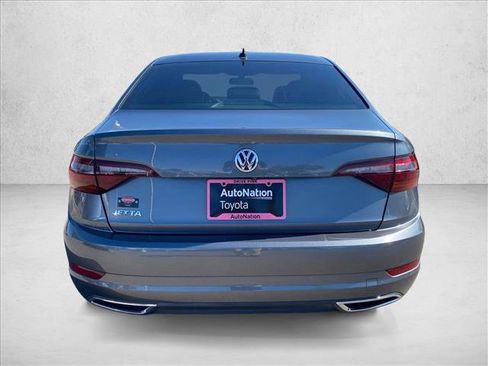 Used 2019 Volkswagen Jetta R-Line FWD image 8