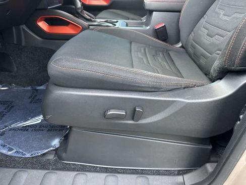 Used 2024 Nissan Frontier Pro-X image 28