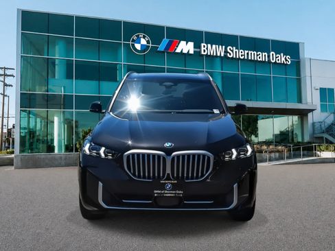 Used 2026 BMW X5 sDrive40i w/ Parking Assistance Package RWD image 2