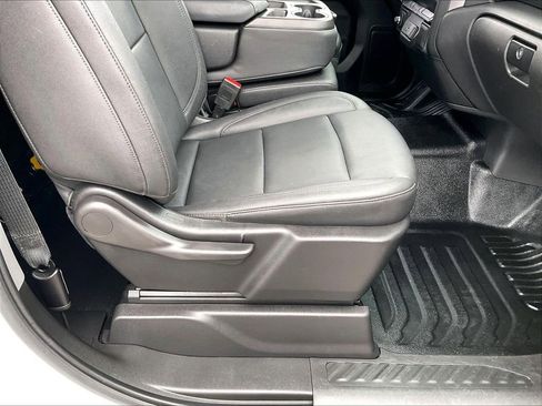 Used 2024 Chevrolet Silverado 1500 W/T w/ WT Value Package image 31