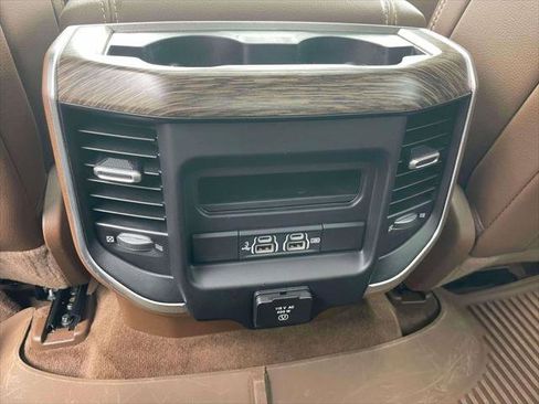 Used 2020 RAM 1500 Laramie image 13