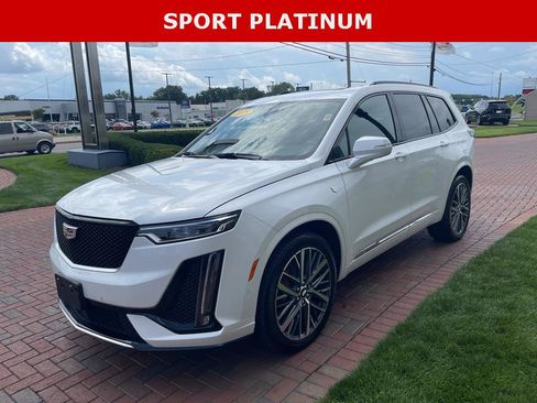 Used 2025 Cadillac XT6 Sport w/ Platinum Package AWD/4WD image 1