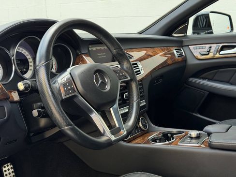 Used 2014 Mercedes-Benz CLS 550 4MATIC image 13