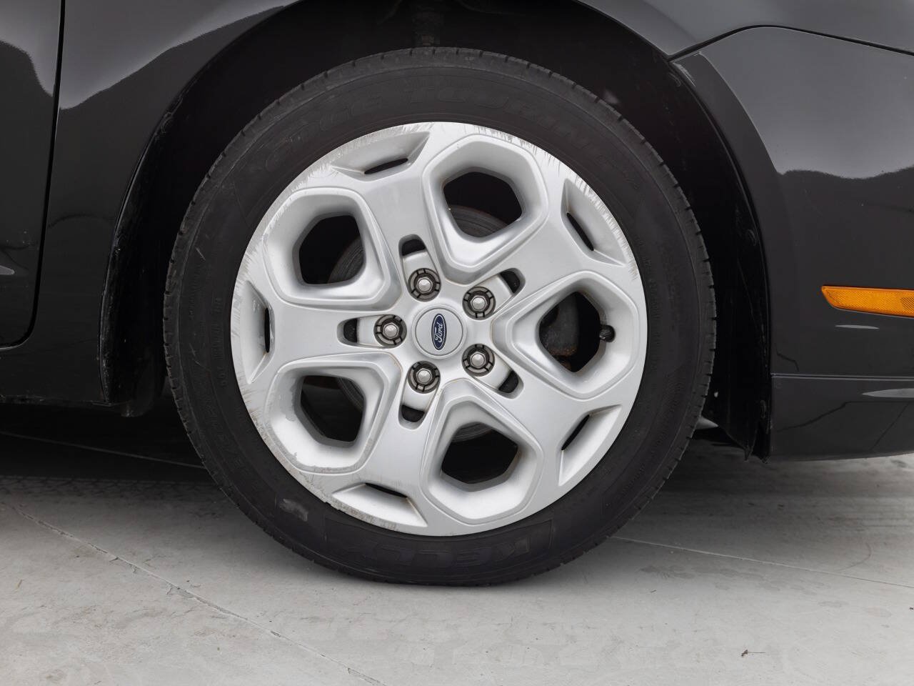 Used 2010 Ford Fusion SE FWD image 18