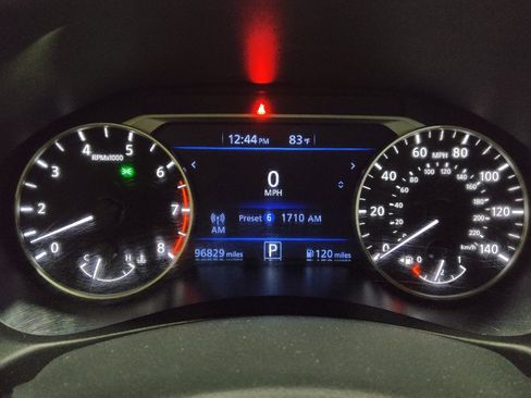 Used 2019 Nissan Altima 2.5 S AWD/4WD image 23