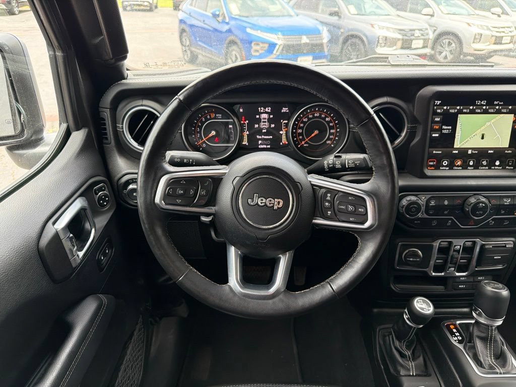 Used 2019 Jeep Wrangler Unlimited Sahara AWD/4WD image 33