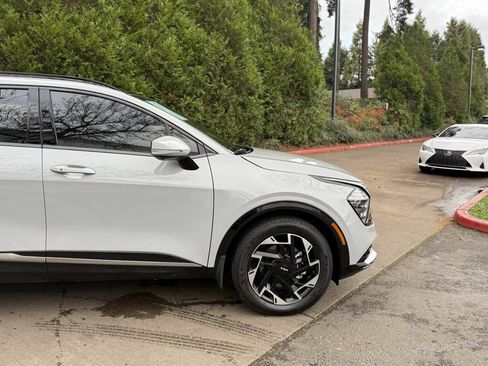 Certified 2024 Kia Sportage SX image 16