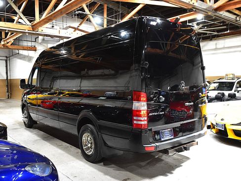 Used 2015 Mercedes-Benz Sprinter 3500 image 11