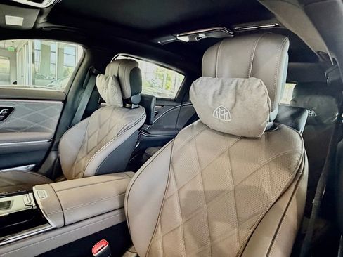 New 2026 Mercedes-Benz Maybach S 580 4MATIC image 19