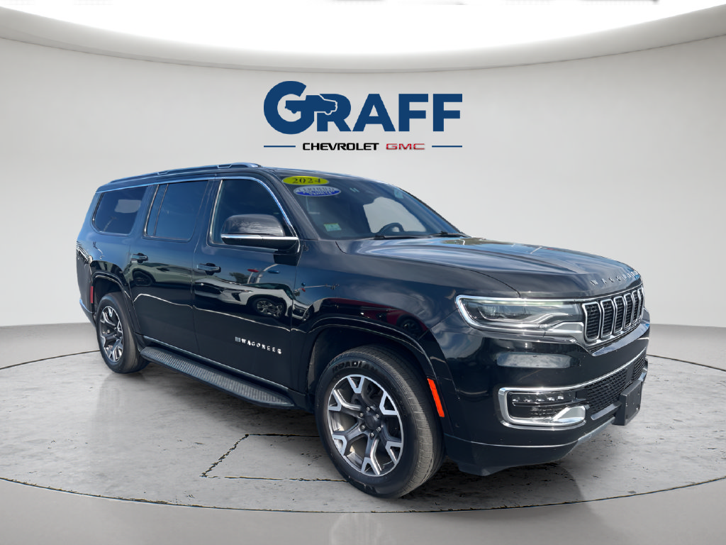 Used 2024 Jeep Wagoneer L Series III w/ Flexible Seating Group AWD/4WD image 7