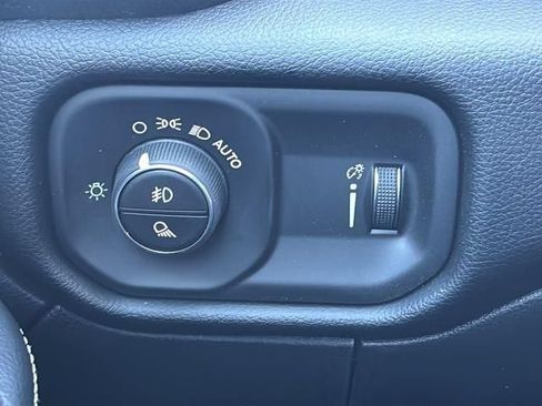 New 2026 RAM 2500 Big Horn AWD/4WD image 36