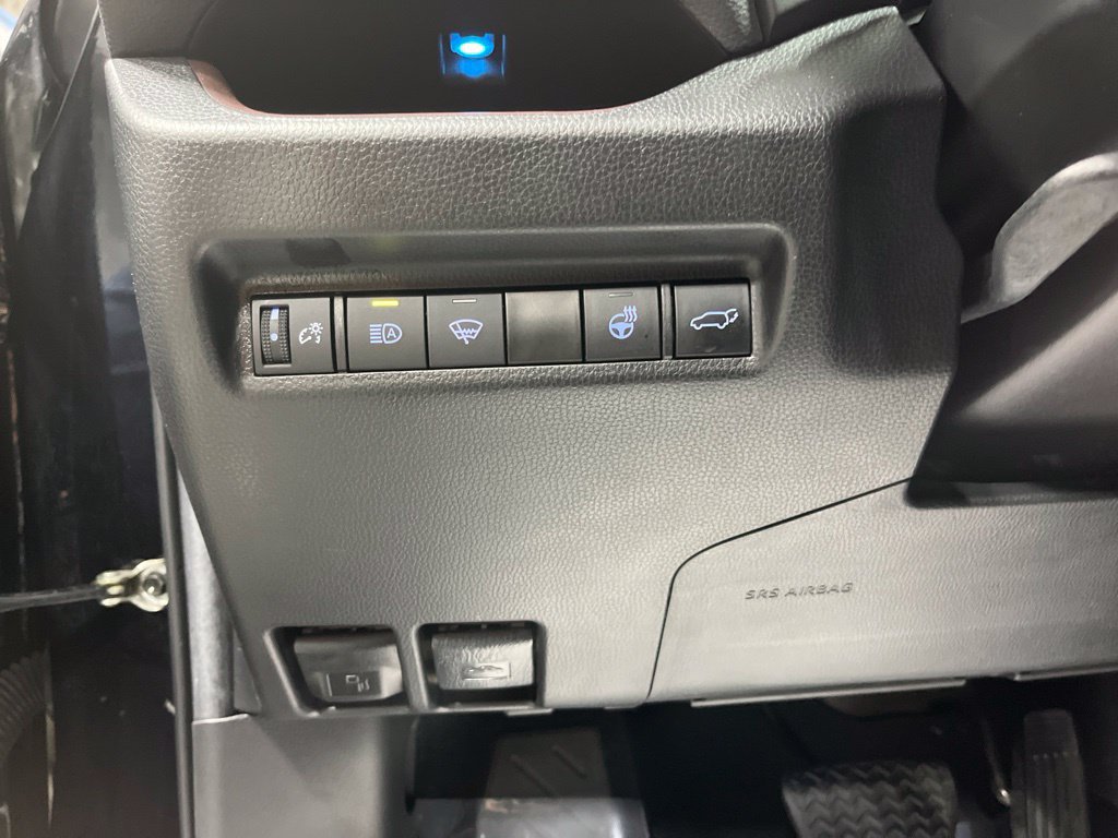 Used 2022 Toyota RAV4 Limited w/ Limited Grade Weather Package AWD/4WD image 18