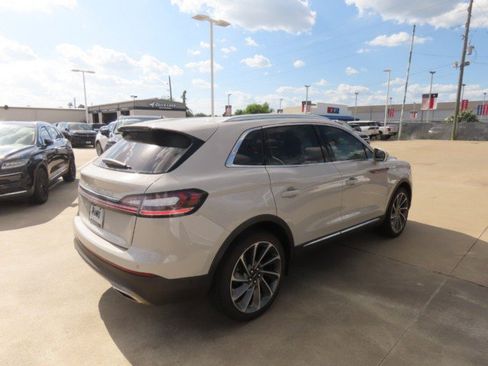 Certified 2023 Lincoln Nautilus Reserve w/ Equipment Group 201A FWD image 9