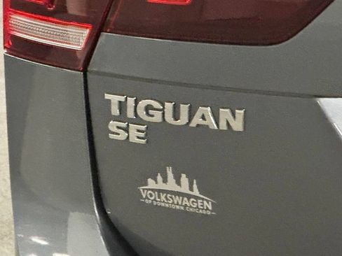 Certified 2021 Volkswagen Tiguan SE AWD/4WD image 35