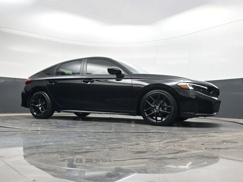 Certified 2025 Honda Civic Sport image 31