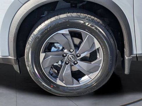 New 2026 Nissan Rogue SV w/ Cold Weather Package FWD image 10