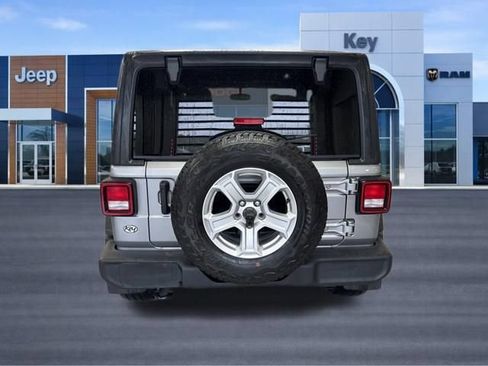 Used 2021 Jeep Wrangler Sport AWD/4WD image 5