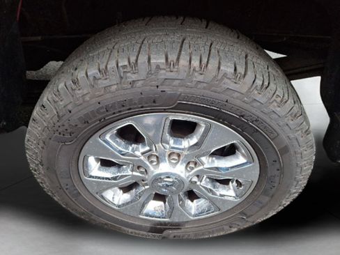 Used 2020 RAM 3500 Limited image 9