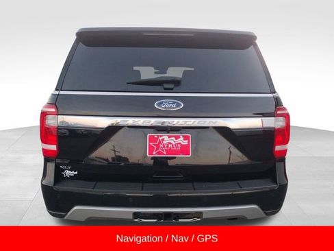 Used 2020 Ford Expedition XLT w/ Equipment Group 202A image 5