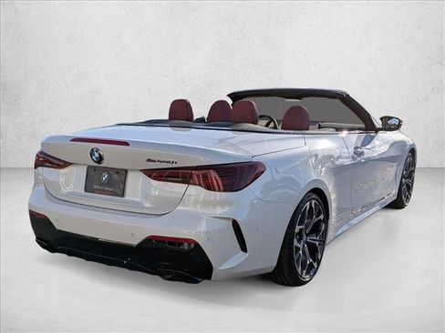 Used 2026 BMW M440i Convertible w/ Premium Package image 2