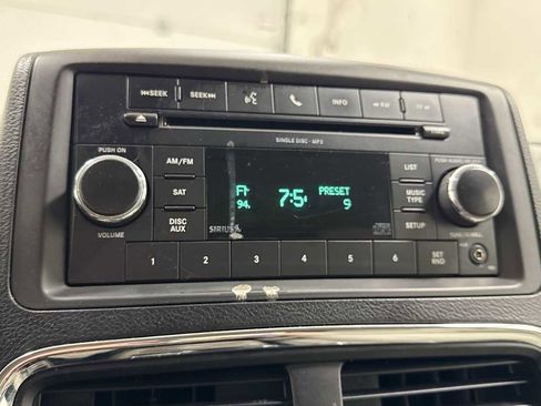 Used 2011 Dodge Grand Caravan Mainstreet w/ PWR Convenience Group image 18