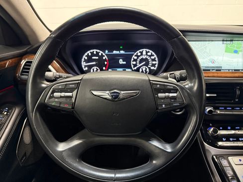 Used 2017 Genesis G90 3.3T Premium image 24