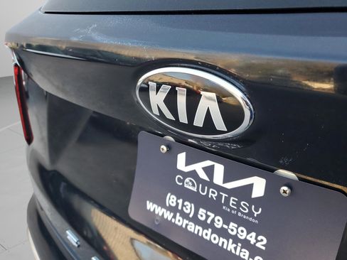 Certified 2021 Kia Sorento S image 34