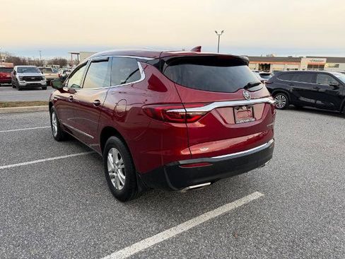 Used 2019 Buick Enclave Essence image 4