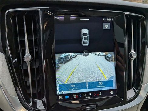 Certified 2023 Volvo S60 B5 Plus w/ Climate Package image 11