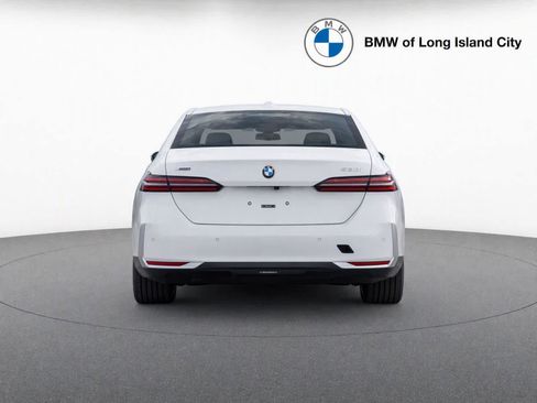 New 2027 BMW 530i xDrive AWD/4WD image 6