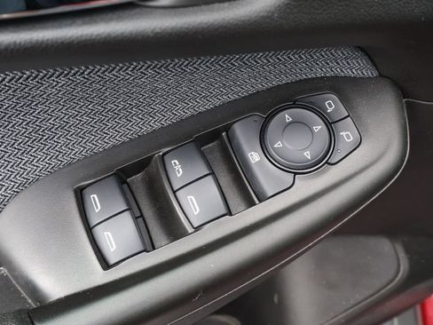Used 2024 Chevrolet TrailBlazer LT w/ LT Cold Weather Package FWD image 13