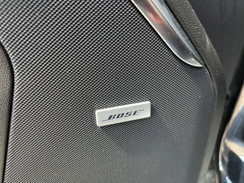 Used 2023 GMC Yukon Denali w/ Denali Reserve Package image 13