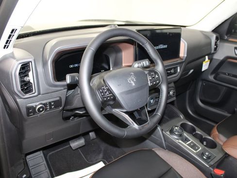 New 2025 Ford Bronco Sport Outer Banks w/ Outer Banks Tech Package+ image 21