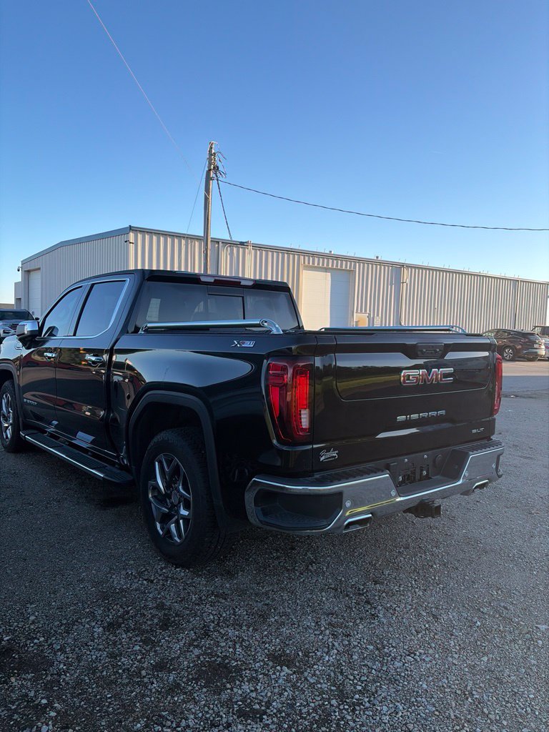 Used 2025 GMC Sierra 1500 SLT w/ SLT Premium Plus Package AWD/4WD image 4