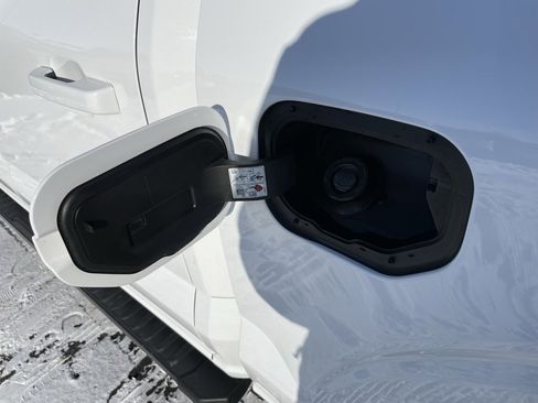 Used 2022 Ford F150 XLT w/ Equipment Group 302A High image 65