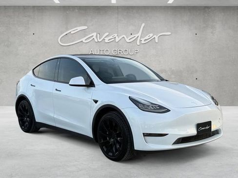 Used 2021 Tesla Model Y Long Range image 2