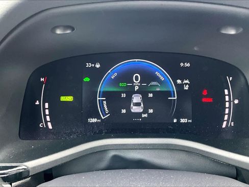 Used 2026 Toyota Camry SE w/ Multimedia Upgrade Package image 23