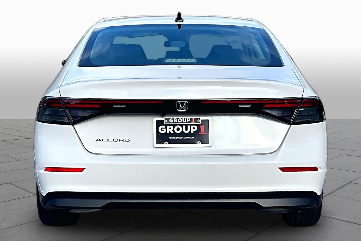 Certified 2025 Honda Accord SE image 38