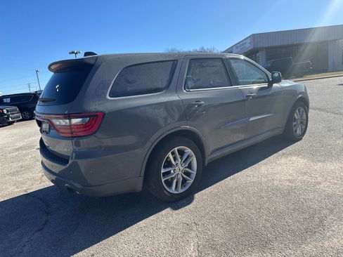 Used 2023 Dodge Durango GT image 5